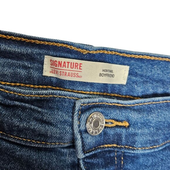 Signature By Levi Strauss & Co. Boyfriend Jeans Size 14 Dark Wash Denim Casual - Picture 3 of 9